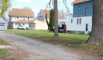 1601 E 47th St, Ashtabula, OH 44004