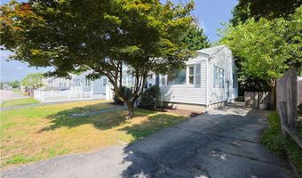 83 Vincent Ave, North Providence, RI 02904