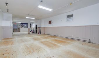 147 AVENUE E, Bayonne, NJ 07002