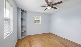 217 Chambers Dr, Alvarado, TX 76009