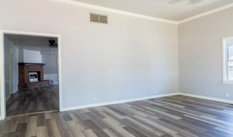 621 S Broadway Ave, Ada, OK 74820