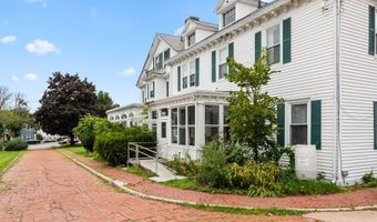 145 Main St, Amesbury, MA 01913