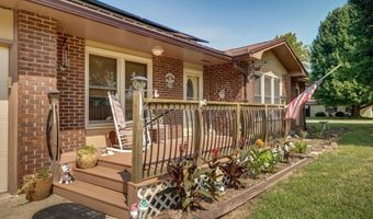 1301 S Tyler Ave, Aurora, MO 65605