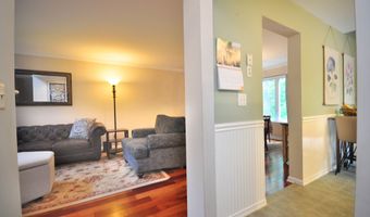 202 Castlewood Dr 202, Bloomfield, CT 06002