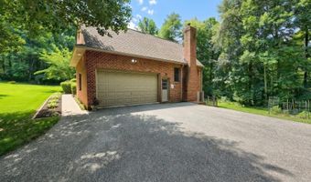 7714 PARADISE Hts, Abbottstown, PA 17301