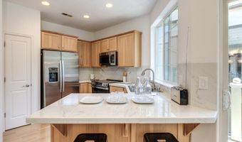 11737 SW WATERTHRUSH Ter, Beaverton, OR 97007