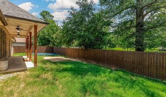 46 Crowder Dr, Benton, LA 71006