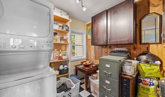 47 Dock Rd, Belmont, NH 03220