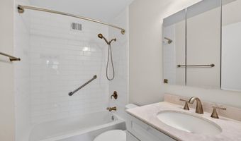 7481 JAYHAWK St, Annandale, VA 22003