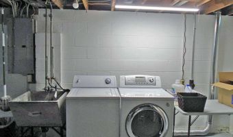 616 Leona Dr, Ann Arbor, MI 48103