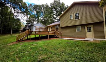 570 Remington Ln, Acworth, GA 30101