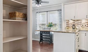 5 Grays Hill Acres, Beaufort, SC 29906