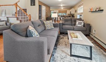 17 Sewell St, Ashland, MA 01721