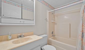 204 Winston Ave, Atlantic Beach, NC 28512