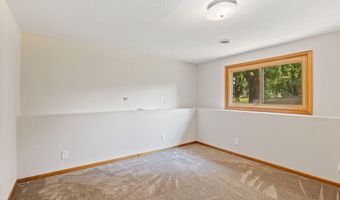 8064 Lower 147th St W, Apple Valley, MN 55124