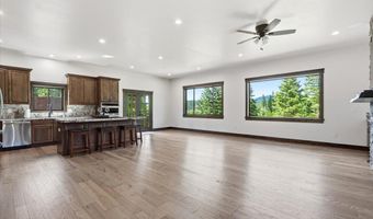 216 Mara Mdws, Athol, ID 83801