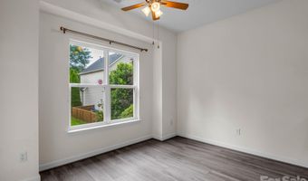6 Scottish Cir, Asheville, NC 28803