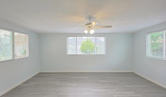 819 Daisy St, Escondido, CA 92027