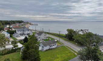 366 Maple Ave, Old Saybrook, CT 06475