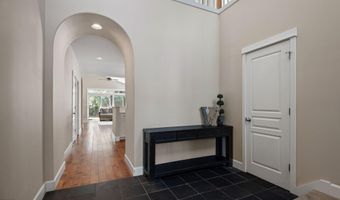61202 Dayspring Dr, Bend, OR 97702