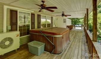 498 Broad Branch Rd, Bakersville, NC 28705