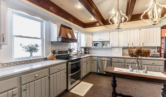 151 Burke St, Appomattox, VA 24522