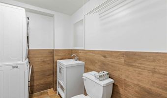 20 Dale Rd, Airmont, NY 10952