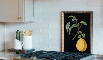 400 Mayfair Ct, Alpharetta, GA 30009