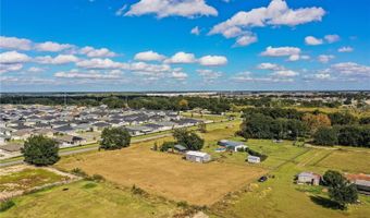 318 SKYBLUE Ln, Auburndale, FL 33823