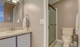 915 Yew St, Barefoot Bay, FL 32976
