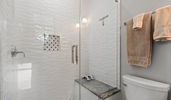 3608 ORLANDO Pl, Alexandria, VA 22305