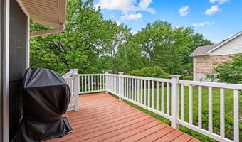 1218 Chavaniac Dr, Ballwin, MO 63011