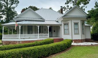 435 E Broughton St, Bainbridge, GA 39817