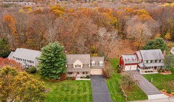 11 Southbury Rd, Cumberland, RI 02864