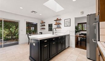 8337 Lennox Ave, Los Angeles, CA 91402