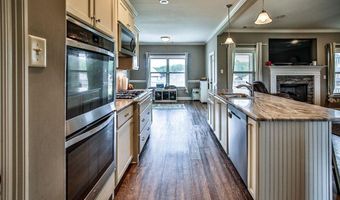 226 S CHINKAPIN, Atoka, TN 38004