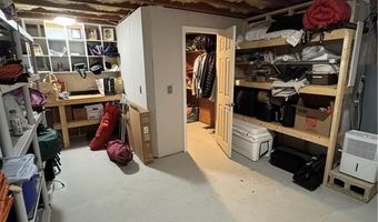 18 Palmer Cir, Hopkinton, RI 02832