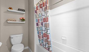 1661 Vantage Pkwy, Berthoud, CO 80513