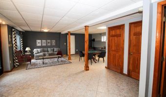 672 OLD CEMENT Rd, Montoursville, PA 17754