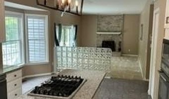 912 HARMONY Ave, Arnold, MD 21012