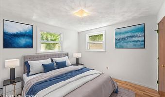 4 Reed Pl, East Greenwich, RI 02818