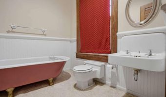 315 E College Ave, Ashburn, GA 31714