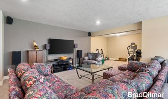 539 W Abbey Mill Dr SE, Ada, MI 49301
