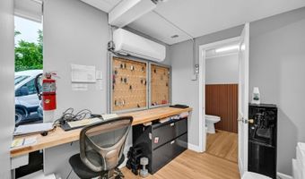 33 N Morris St, Andover, NJ 07801