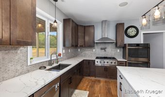 8586 66th St SE, Alto, MI 49302