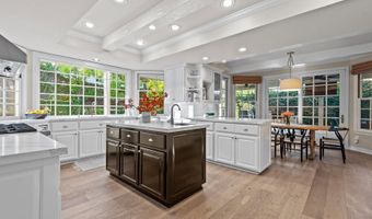 29621 Ridgeway Dr, Agoura Hills, CA 91301