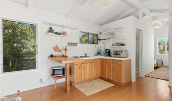 952 Holoholo St, Kailua, HI 96734