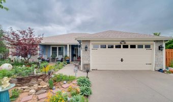 927 Jasara Cir, Baldwin City, KS 66006