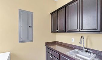 330 Lighthorse Cir, Aberdeen, NC 28315