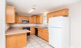 928 S DOGWOOD Dr, Bogalusa, LA 70427